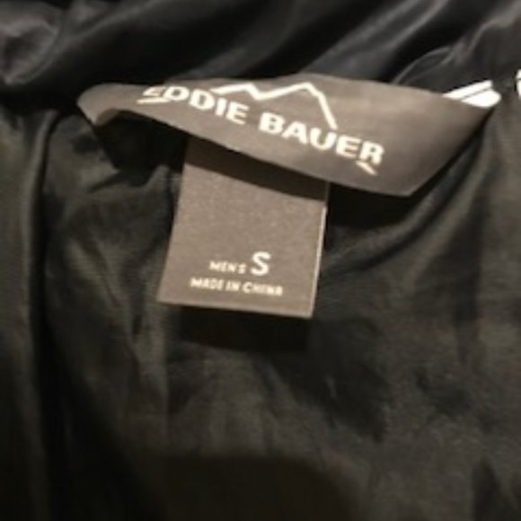 NWOT Men's Eddie Bauer Quality Black Down Jacket - Picture 4 of 4